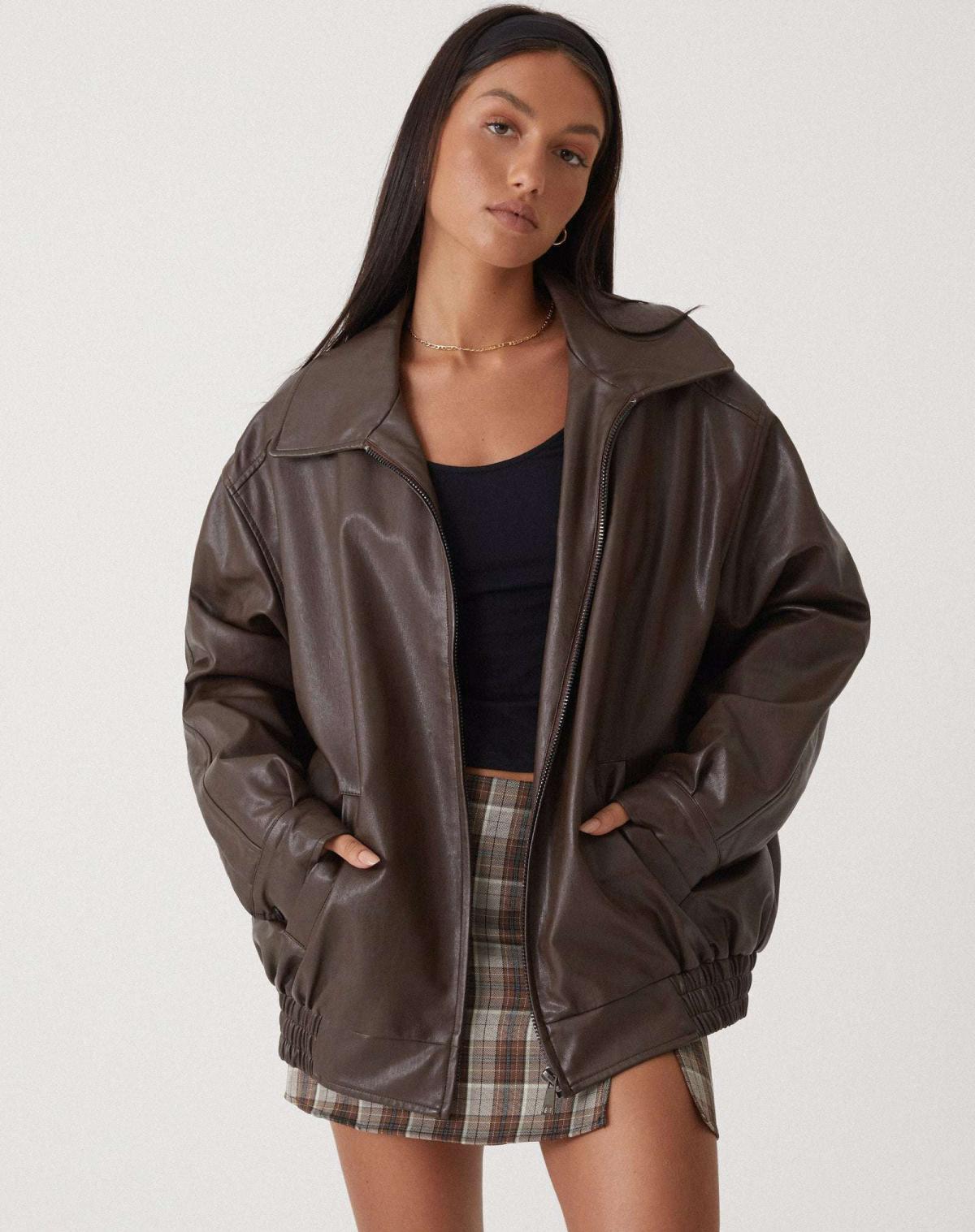 https://www.maven-london.com/products/oversized-faux-leather-jacket-women-1.jpg
